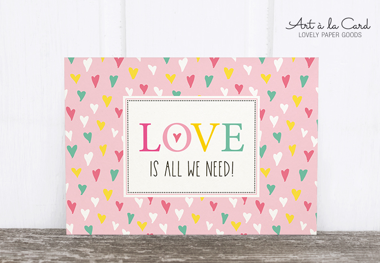 Bild 1 von Holzschliff-Postkarte: Love, bunt